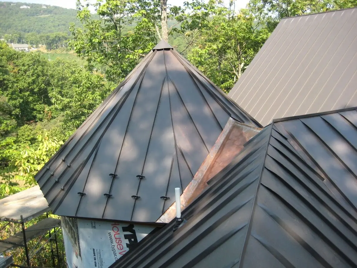 Professional Roof Tarp Installation by Craftsman Roofing in Stoneman
